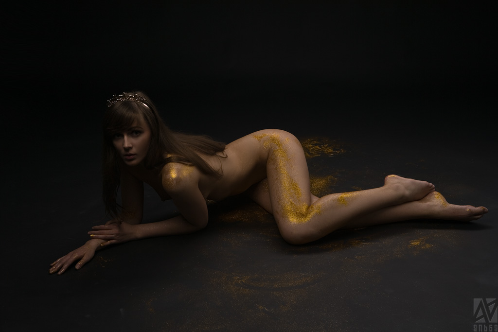 portrait in the nude - Kirill Alba