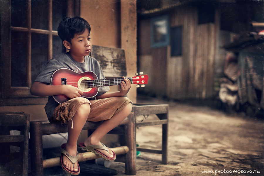 Индонезийский мальчик - Irina Amosova