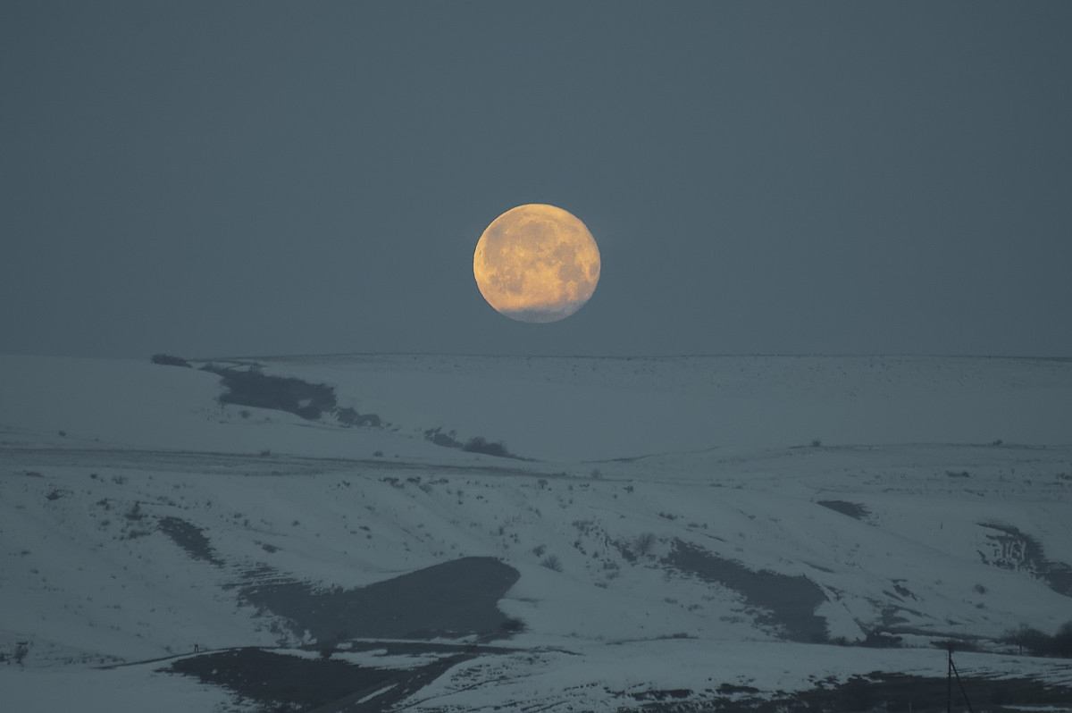 Луна над горизонтом - Владимир Богославцев(ua6hvk)