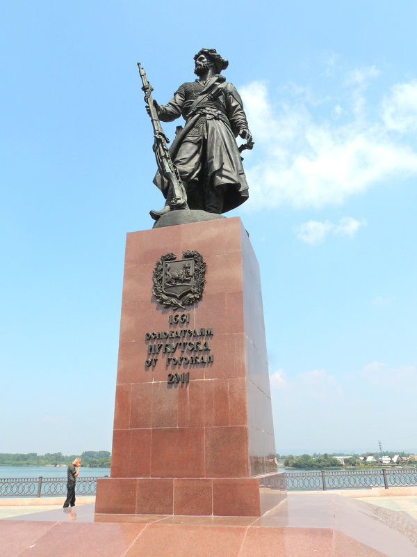 памятник основателям Иркутска - Vladimir Egoshin