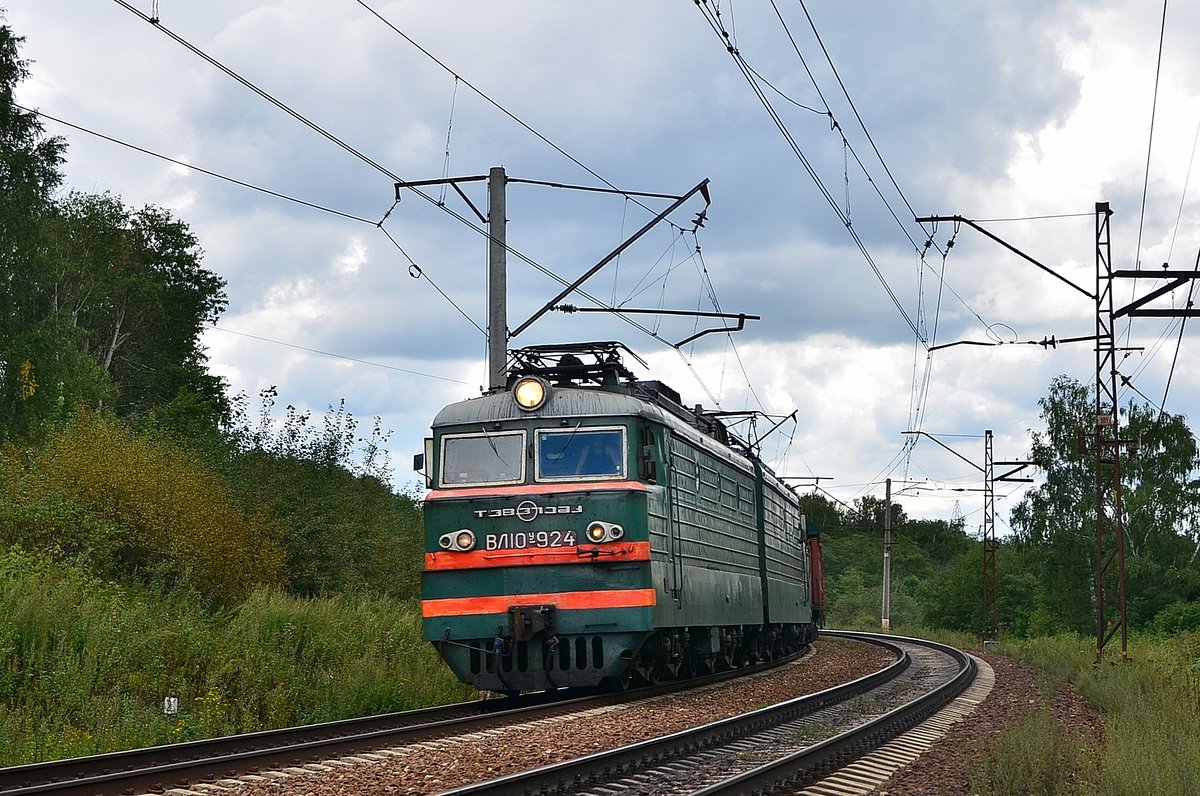 Электровоз ВЛ10У-924 - Денис Змеев