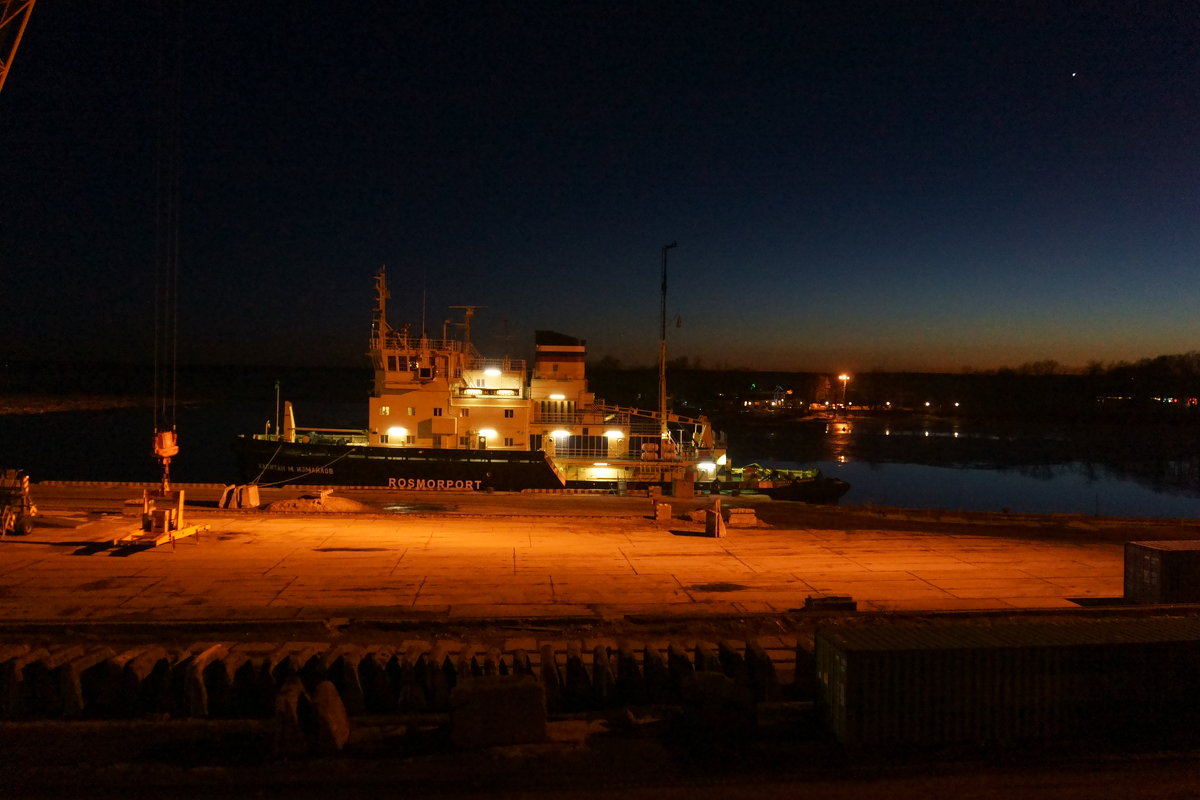 Ночной порт - Vladimir 