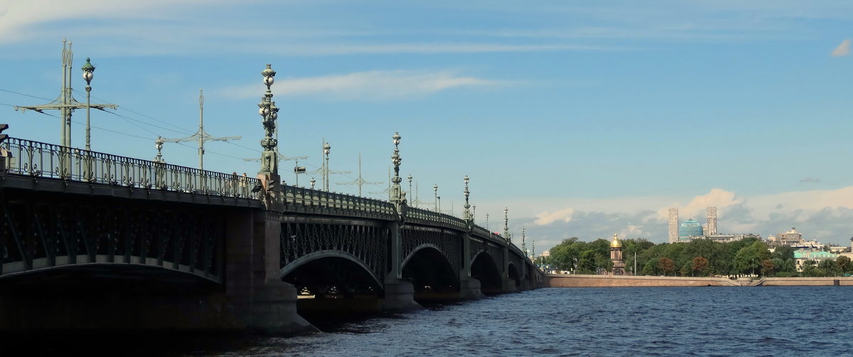 Тро́ицкий мост (ранее,  Кировский мост) - Владимир Гилясев