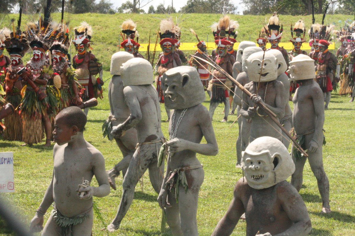 Ежегодный фестиваль "Mount Hagen Cultural Show".. - Антонина 