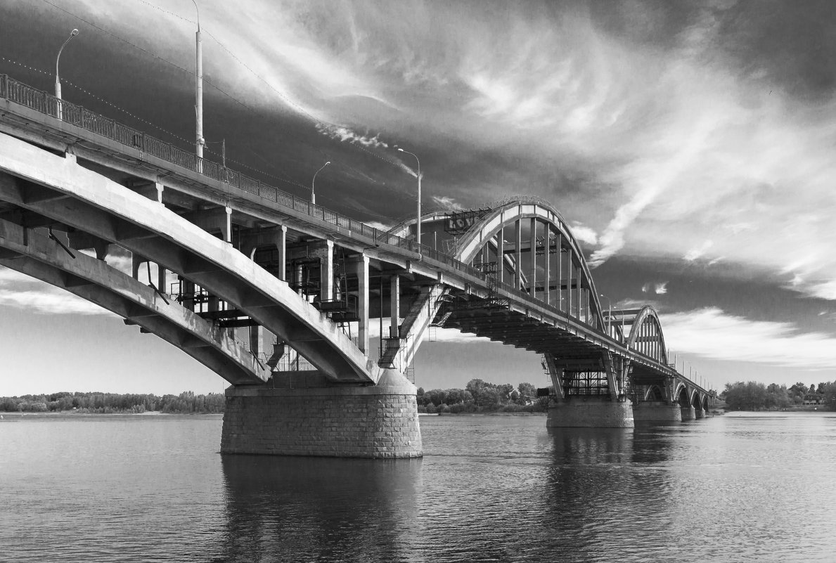 Мост через Волгу - ВЯЧЕСЛАВ КОРОБОВ