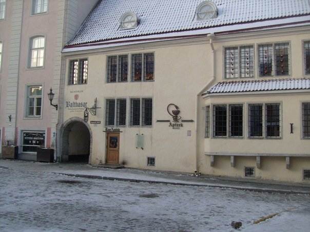 Old Tallinn - Зоя Былинович 