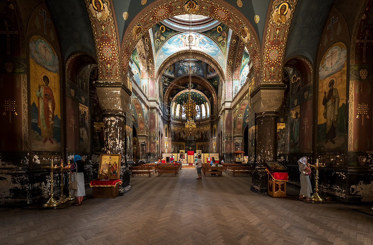 В Храме - Александр Хорошилов