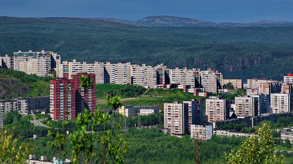 Мурманск. Самый большой в мире город за Северным полярным кругом. - kolin marsh