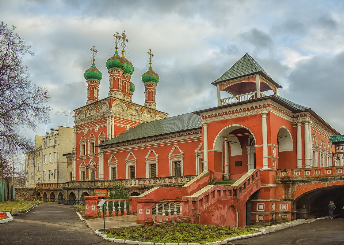 Высоко-Петровский монастырь - Марина Назарова