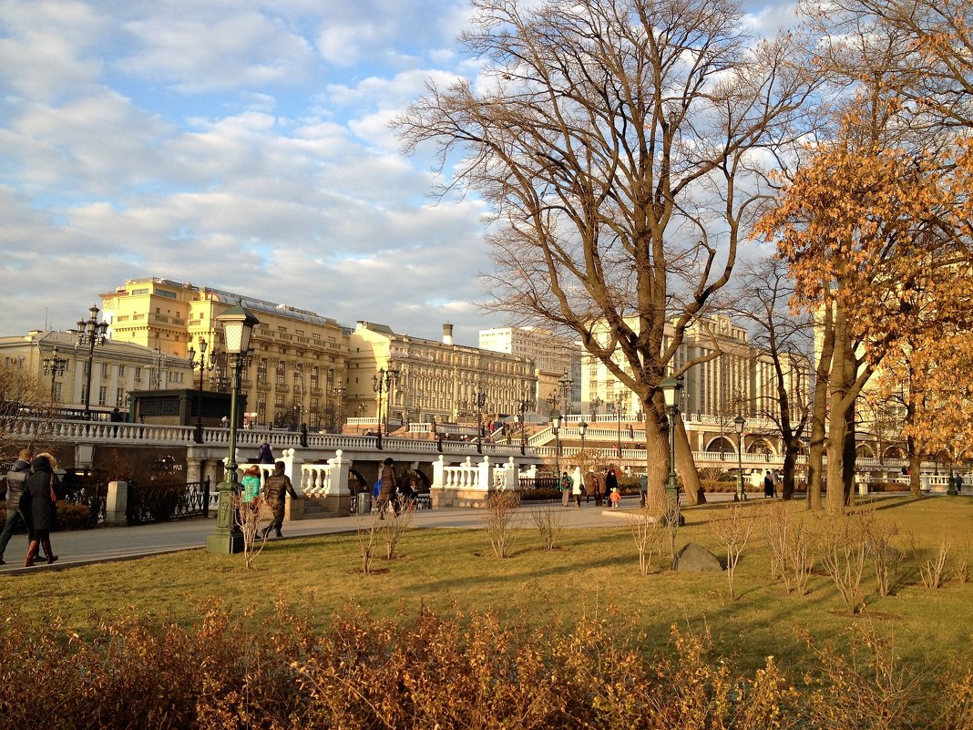 Москва - Elena .