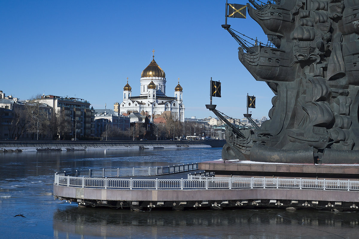 Москва - Владимир Иванов