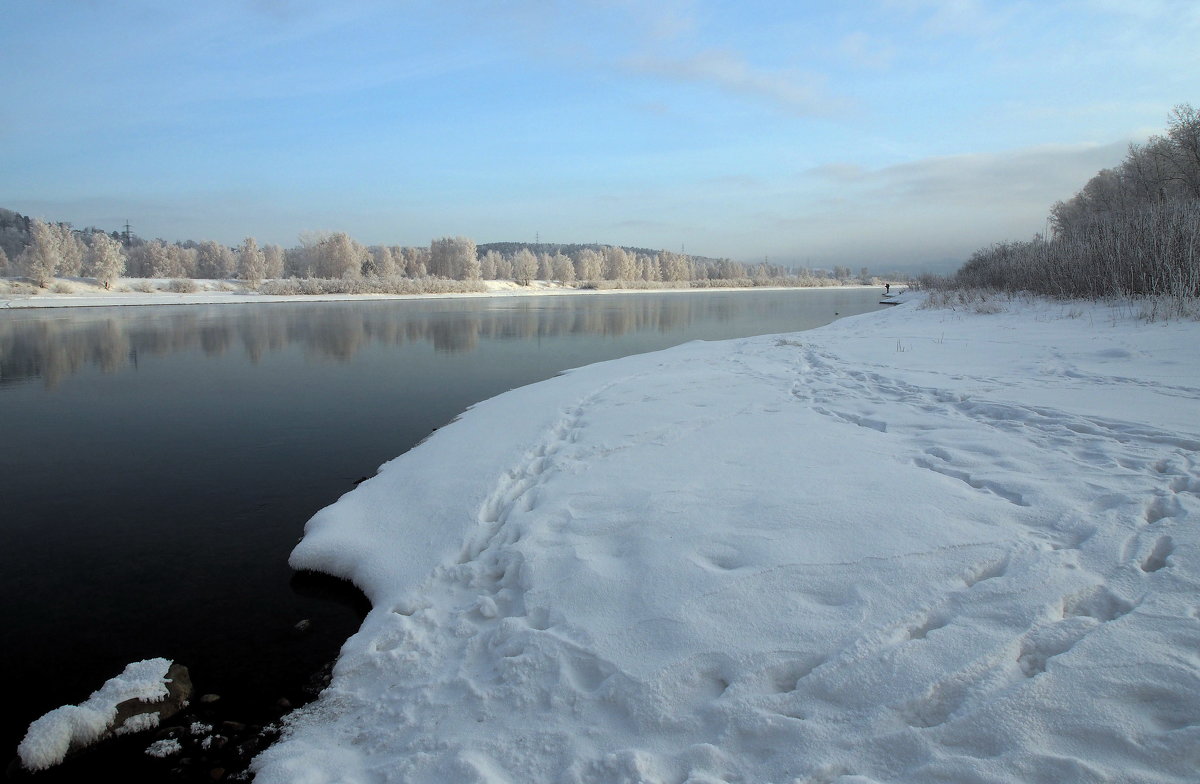 Хорошо зимой на речке рыбу половить... - Александр Попов