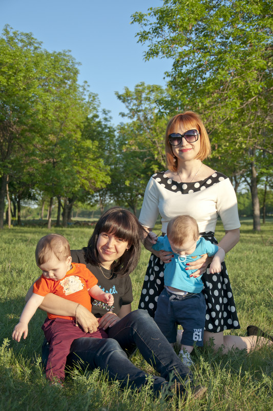 С малышами - Екатерина Исаенко