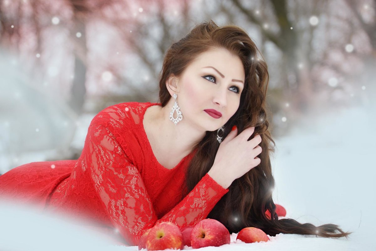 яблоки на снегу - Olga Gushcina