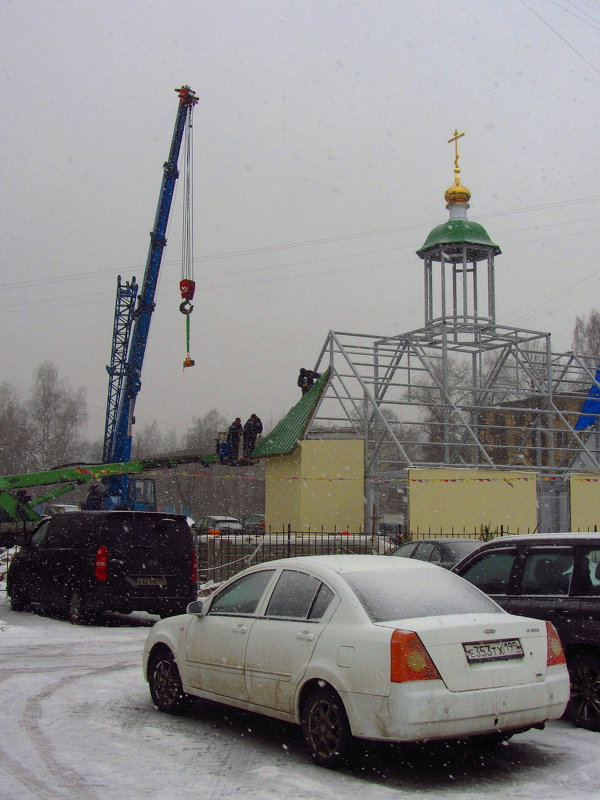 Не знал, что храм строится, начиная с купола - Андрей Лукьянов