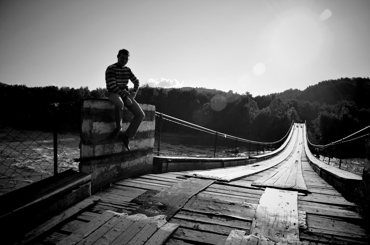 Suspension bridge - Николай Воробьёв 