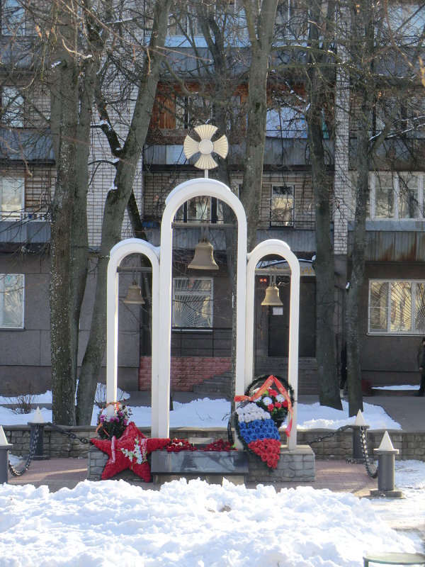 Великие Луки. Помним... - Владимир Павлов