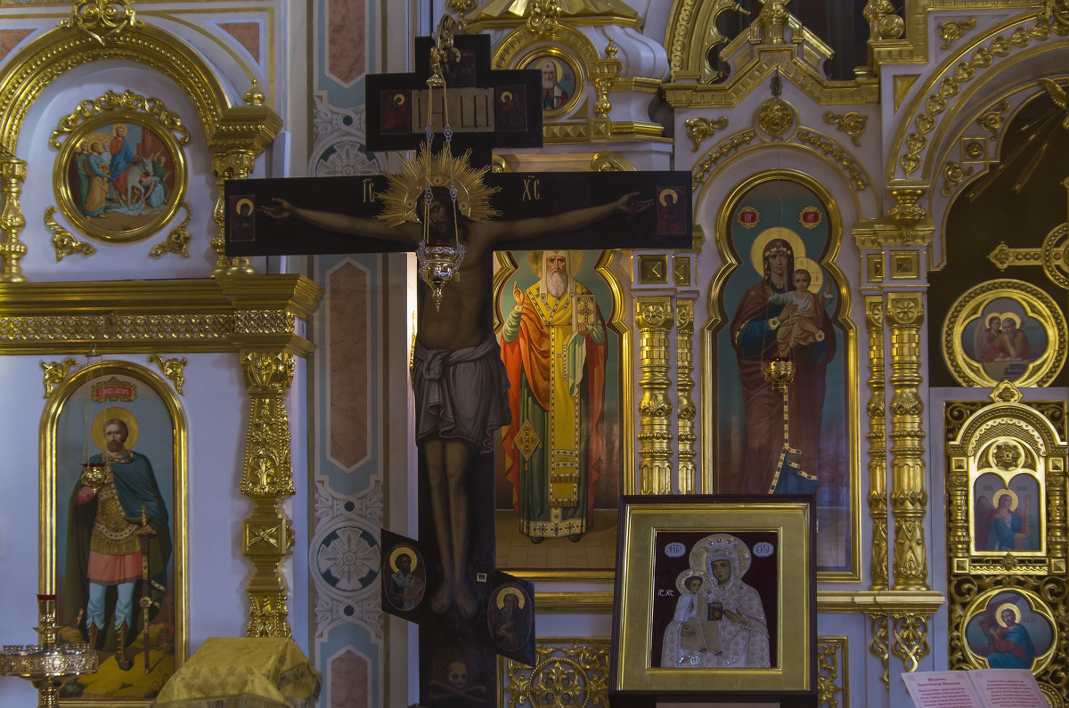 Интерьер Свято-Михайловского собора г. Ижевска - Владимир Максимов