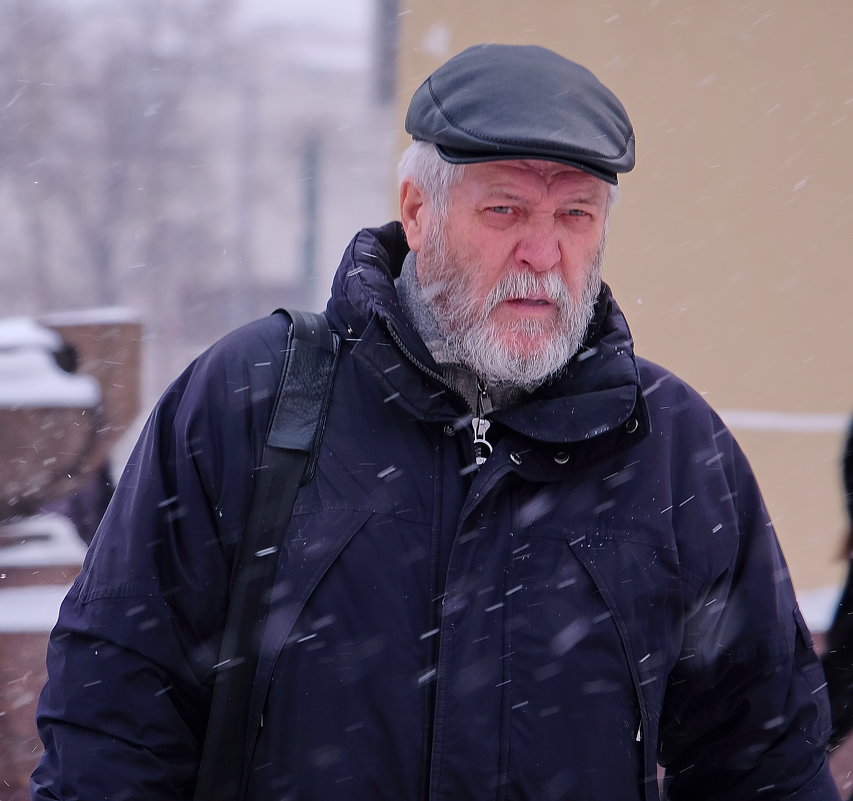 Городские зарисовки. Современники и современницы. - Геннадий Александрович