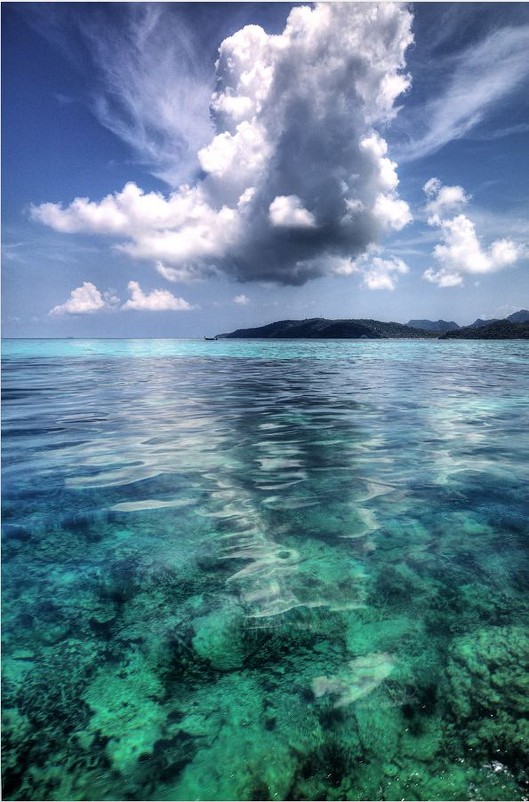 Underwater sky - Yury Barsukoff