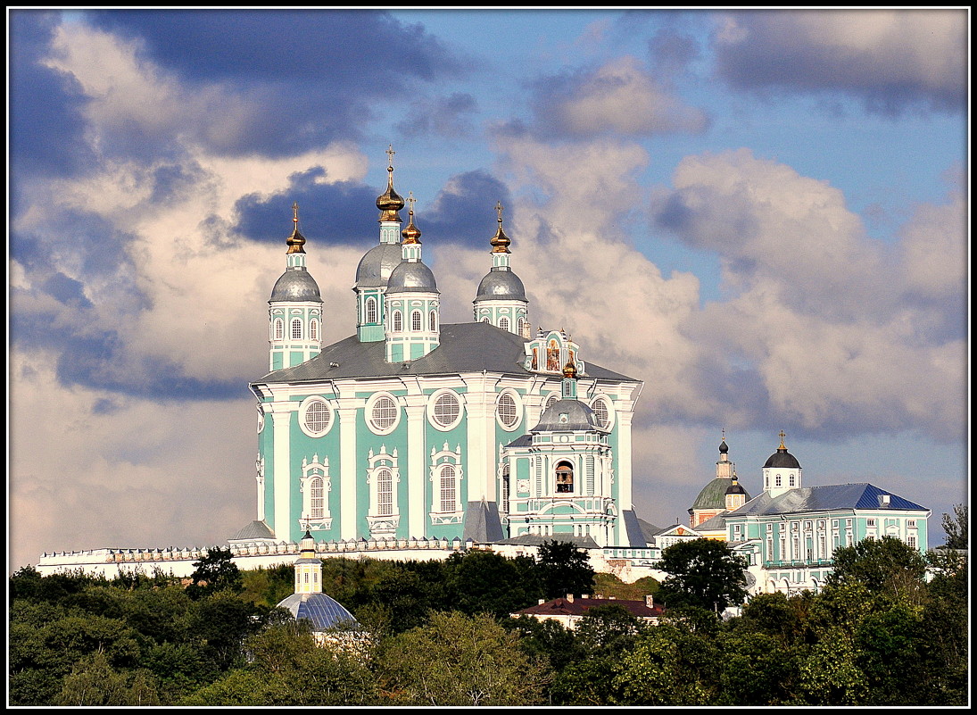 Свято-Успенский кафедральный собор города Смоленска