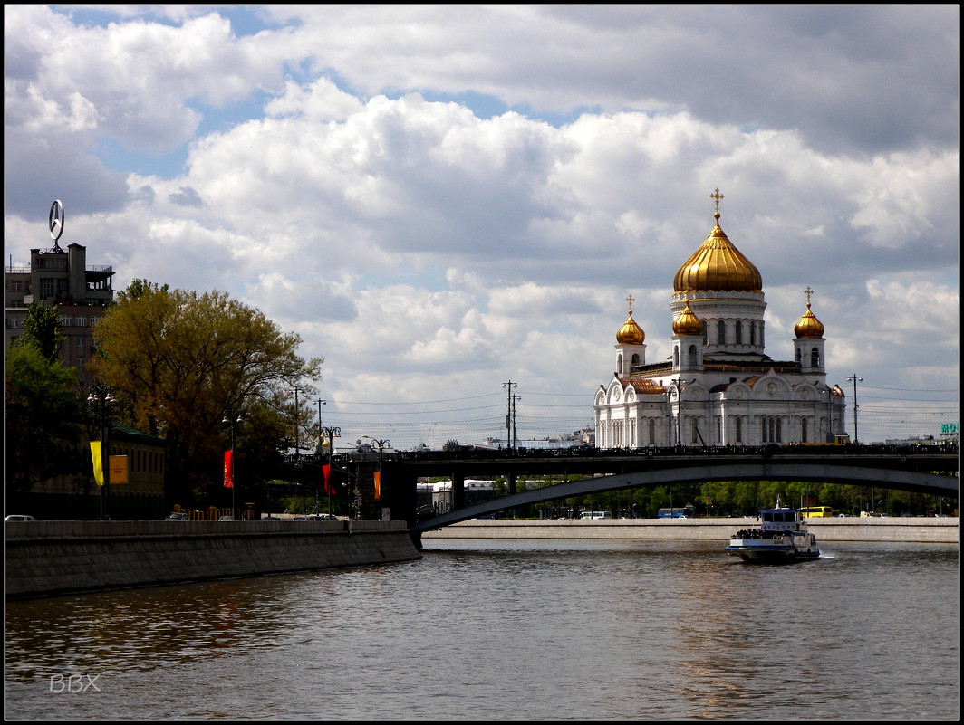 Храм у реки - Василий Хорошев