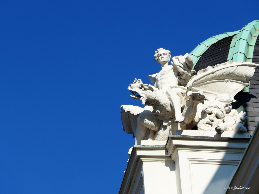 Hamburg. Schauspielerhaus - Nina Yudicheva