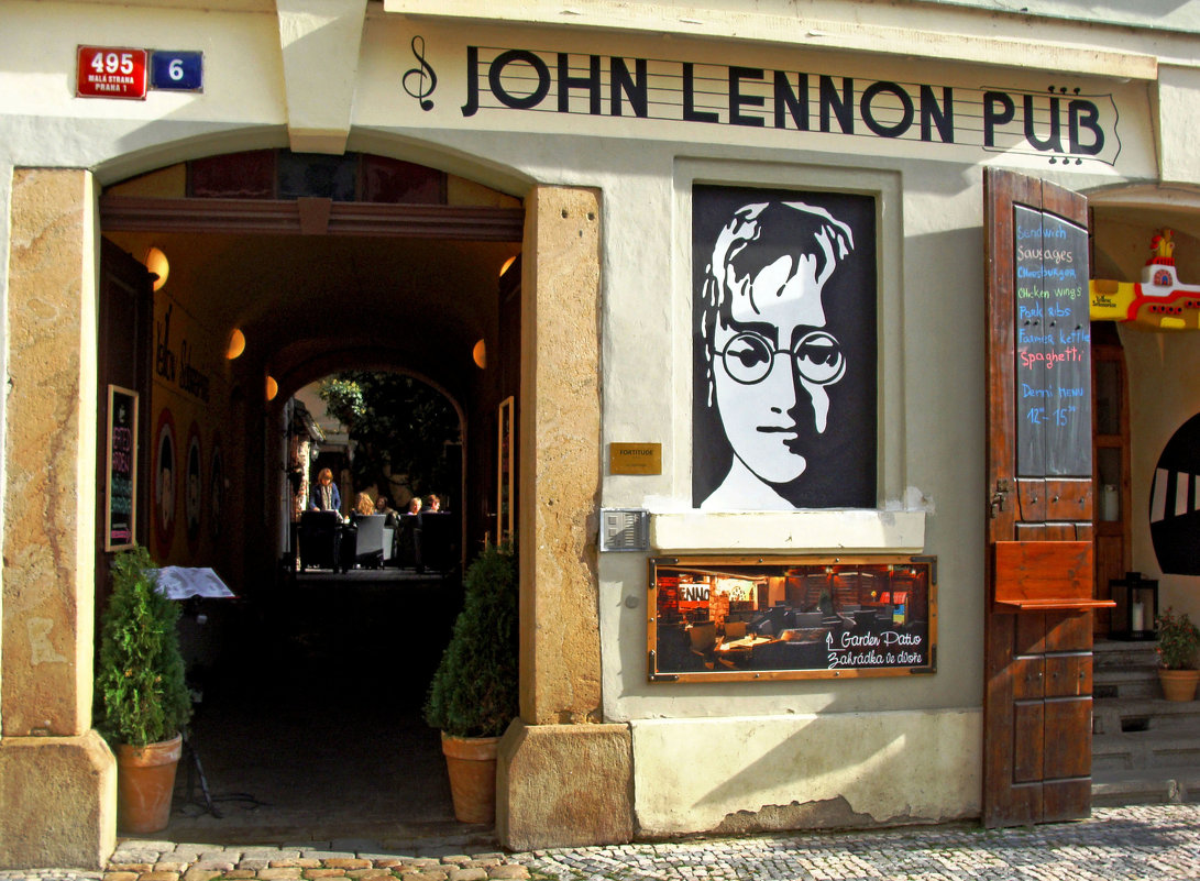 John Lennon Pub - Ирина Румянцева