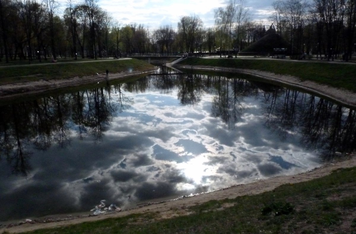 облака в озере - Александр Прокудин