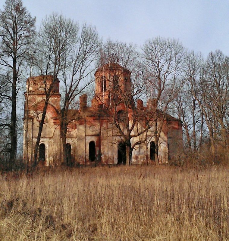 Разрушенный храм - Наталия Зыбайло