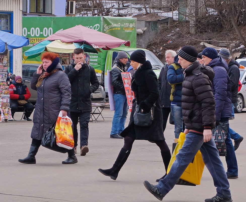 Городские зарисовки. Современники и современницы. - Геннадий Александрович