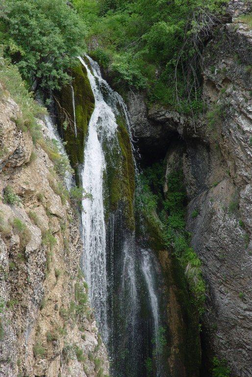 ВОДОПАД, ЛЕТО - Виктор Осипчук