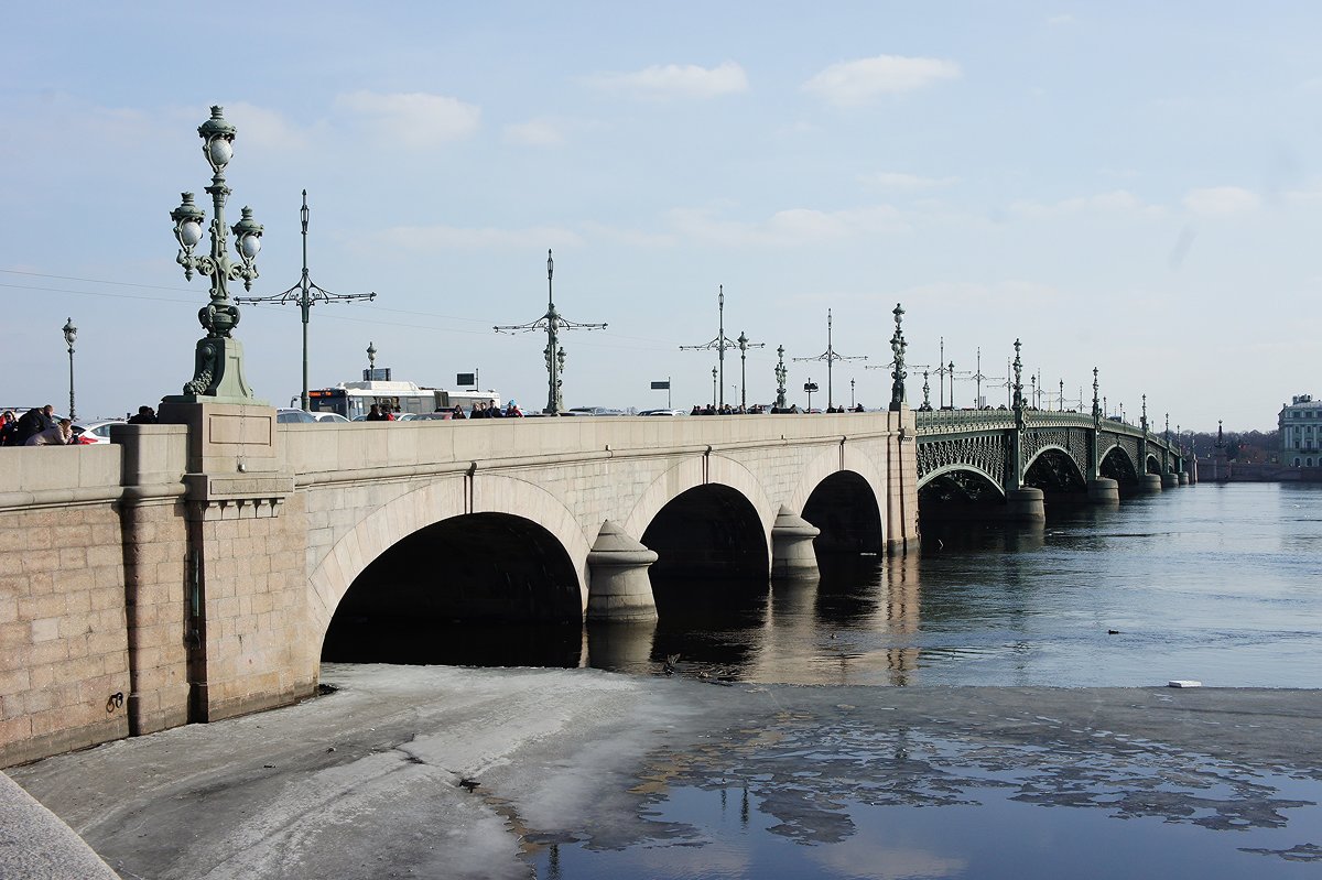 Троицкий мост - Елена Павлова (Смолова)