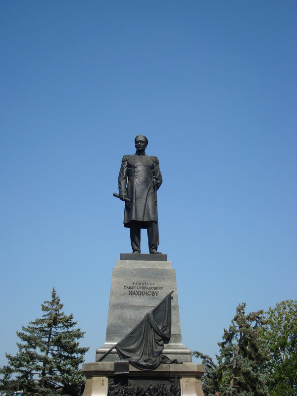 Памятник адмиралу П.С. Нахимову - Анатолий Киренков