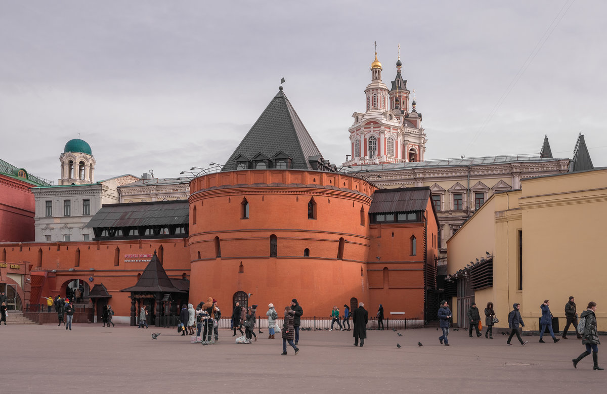 ***** - Дамир Белоколенко