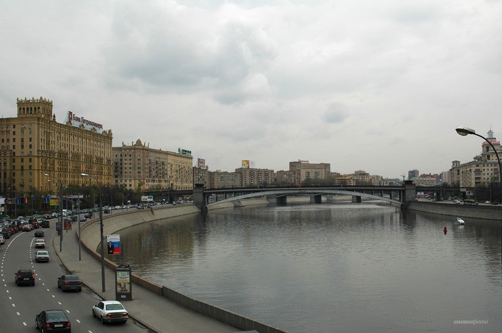 река Москва - Александр Матюхин