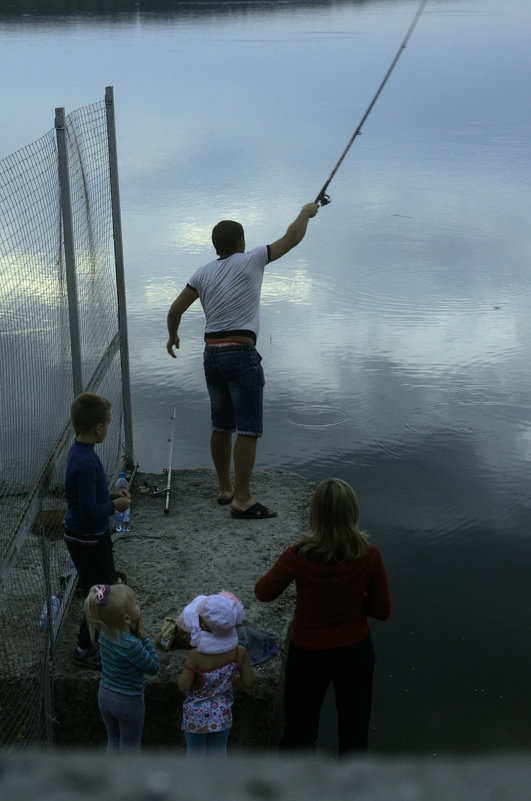 Семейная рыбалка - Ирина Зайцева