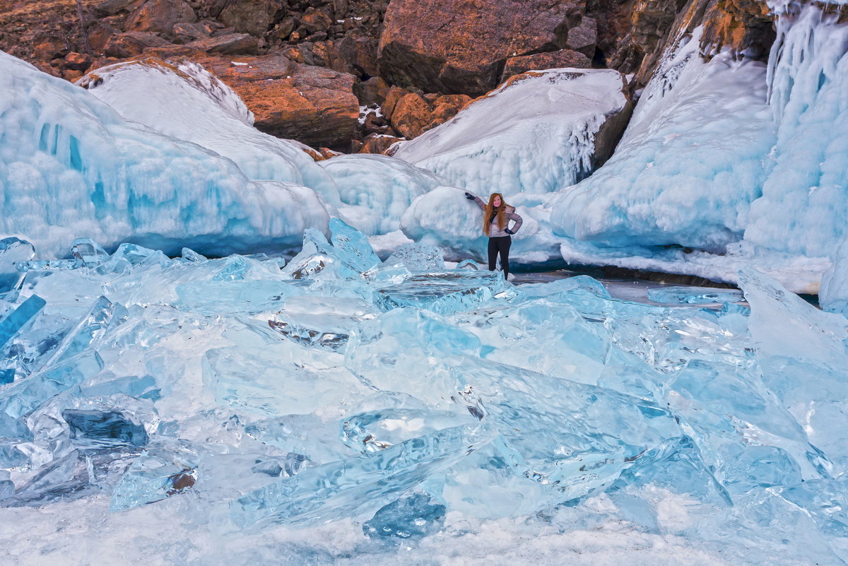 Фото на фоне изумрудного льда - Анатолий Иргл