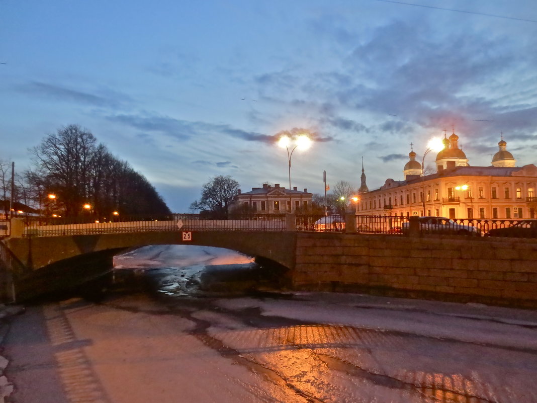 ново-никольский мост мартовским вечером - Елена 