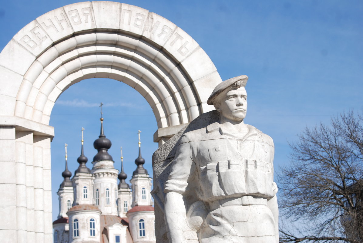 Памятник войнам-интернационалистам. - Александр Атаулин