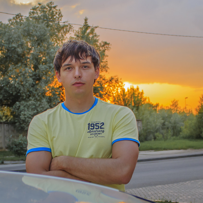 Вечерний портрет молодого человека - Алексей Бычков