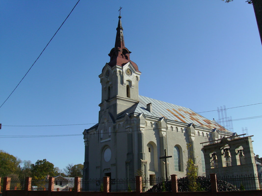 Римо - католический  храм  в  Долине - Андрей  Васильевич Коляскин