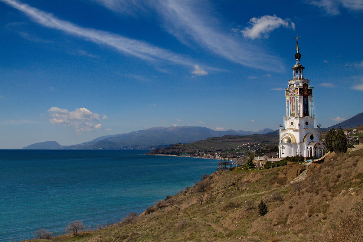 Алупка Малореченское храм Маяк