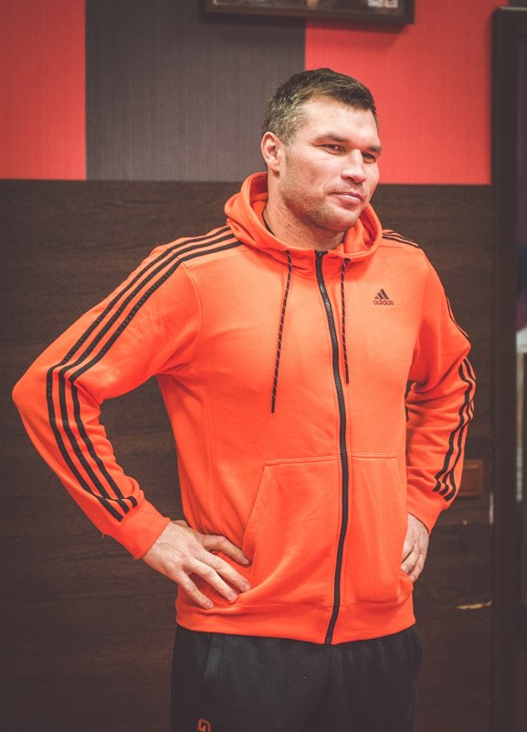 Чемпион мира по профессиональному боксу - Александр Колесников