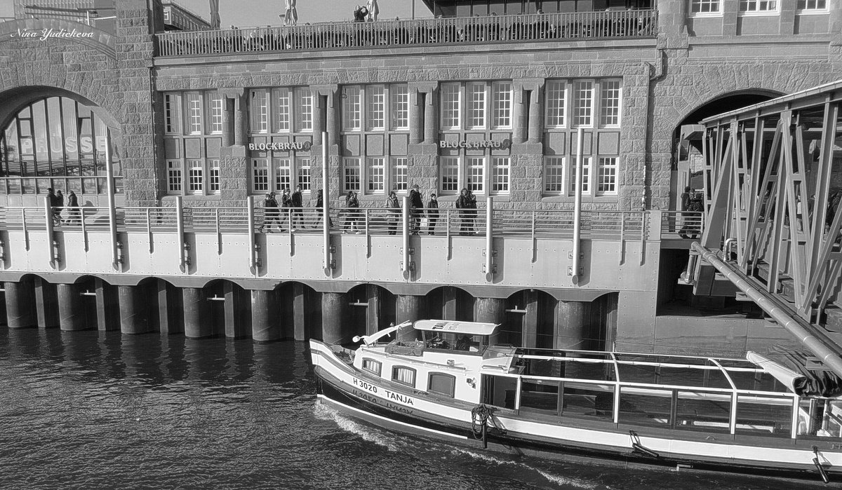 Hamburg. Hafen - Nina Yudicheva