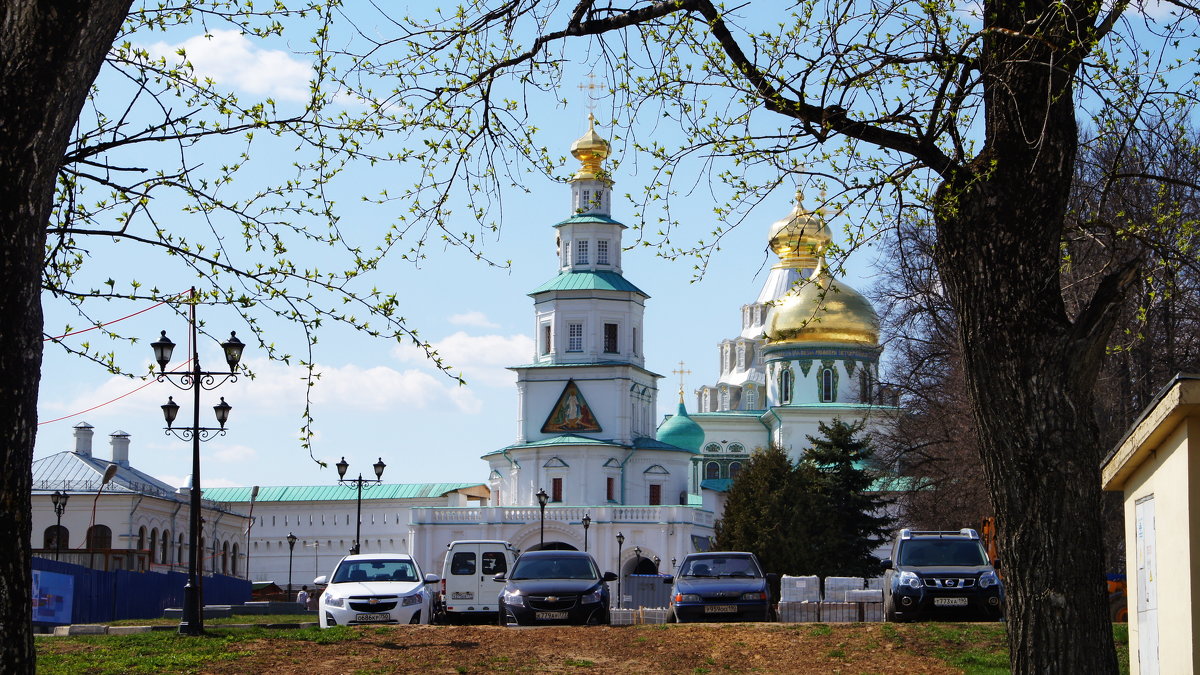 В день светлой Пасхи. - Лара ***