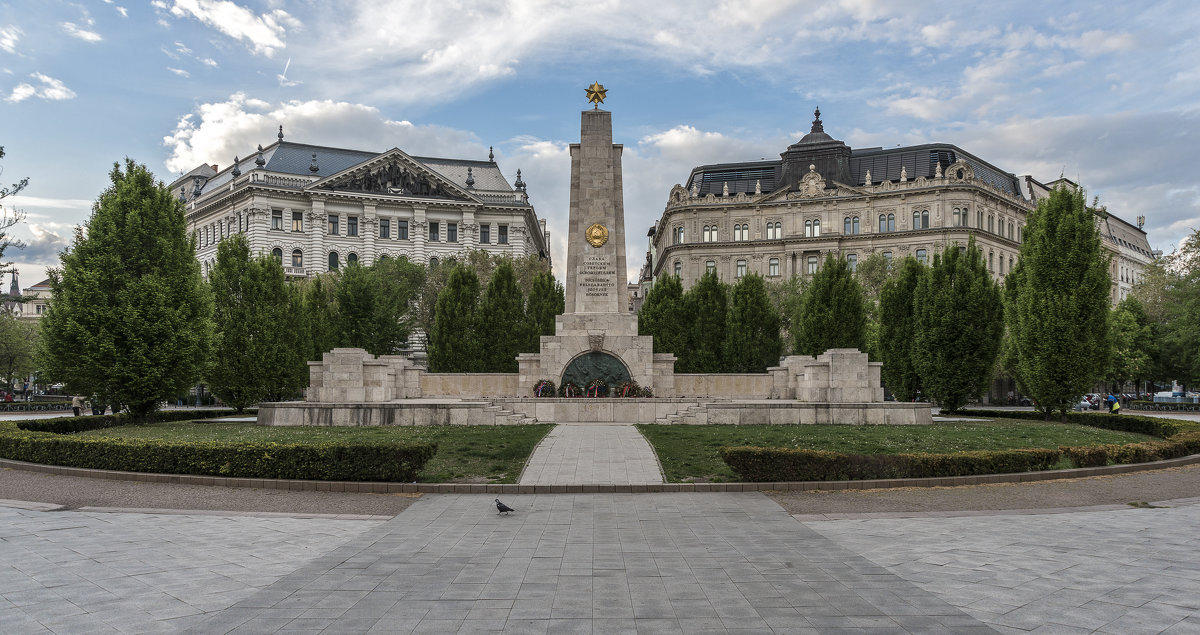 Памятник советским героям освободителям в Будапеште - Борис Гольдберг