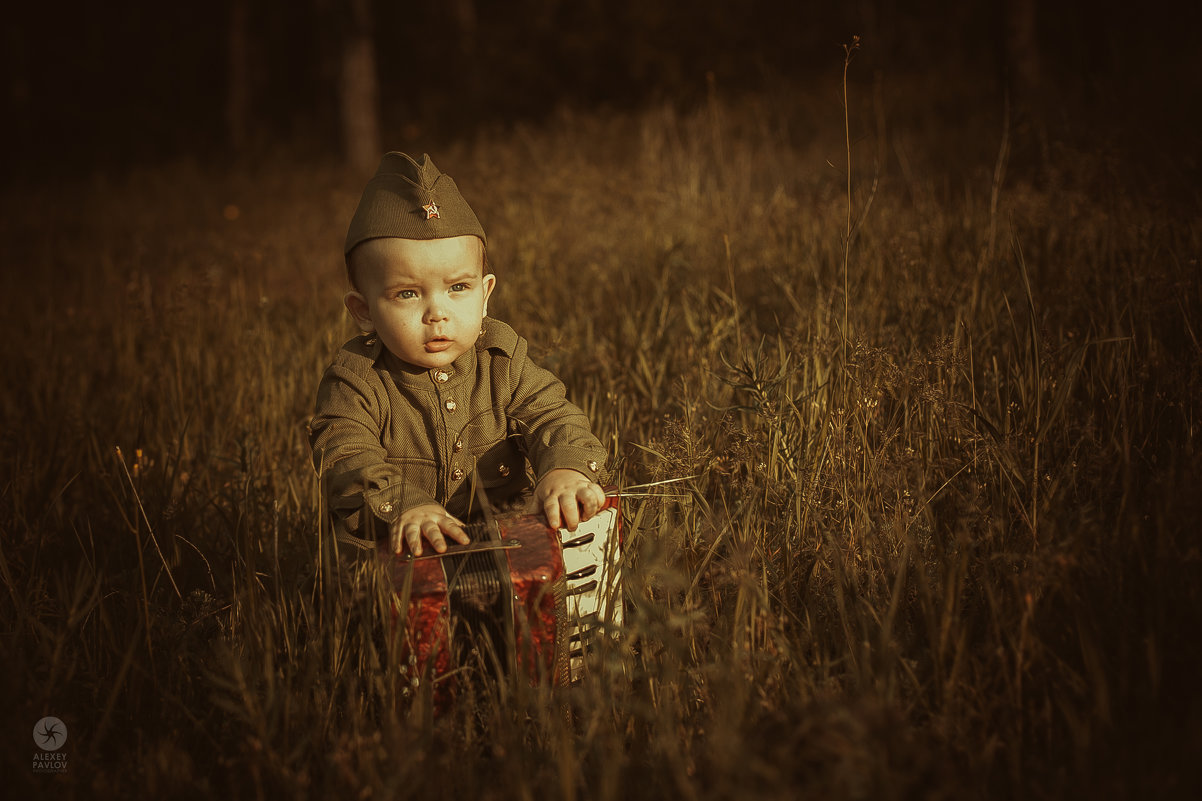 Маленький солдат - Алексей Павлов