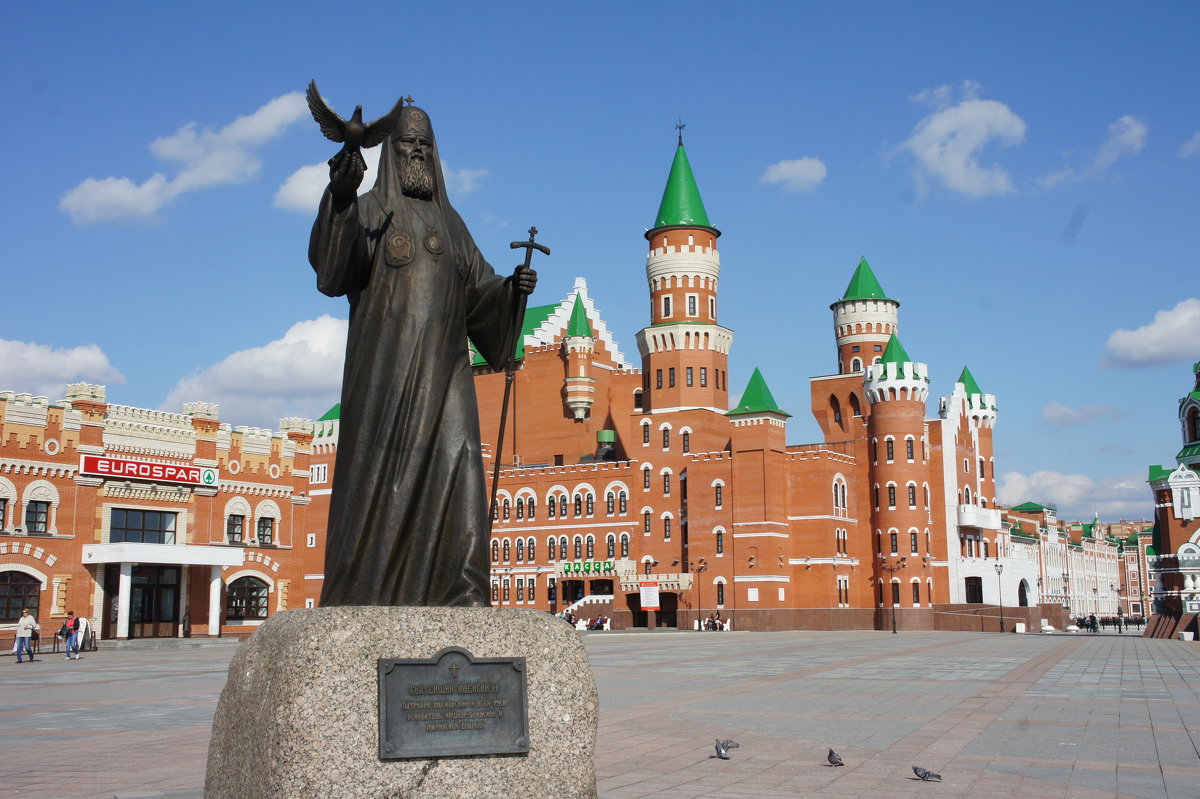 Памятник Святейшему Патриарху Московскому и всея Руси Алексию II - Елена Павлова (Смолова)