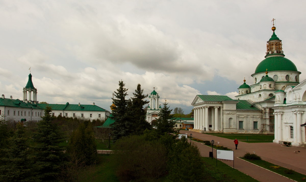 Дмитриевский или Шереметьевский собор - Александра 